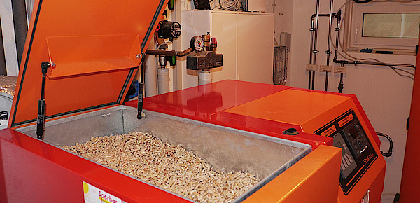 Pelletheizung bei BAYER WIENTEK GmbH in Freiensteinau